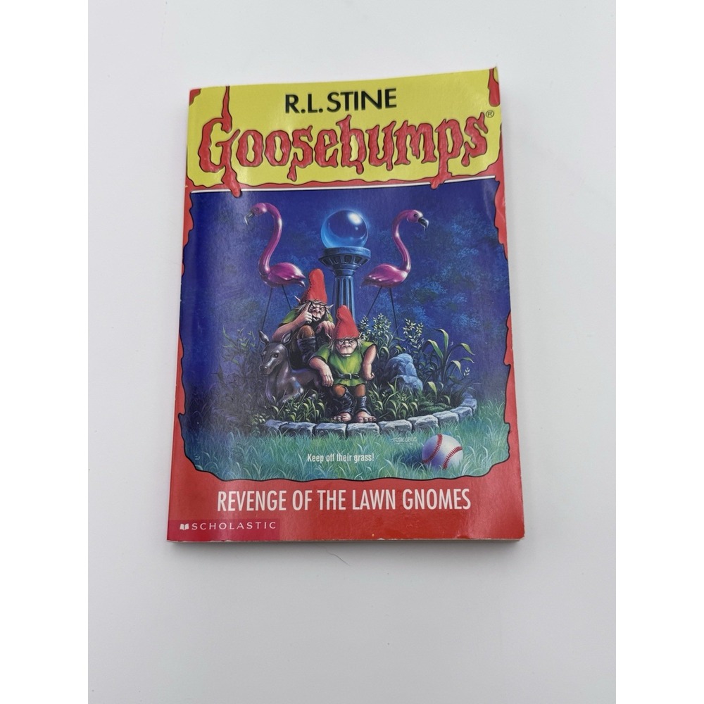 VTG Revenge of The Lawn Gnomes #34 R.L. Stine First scholastic printing 1995 EUC